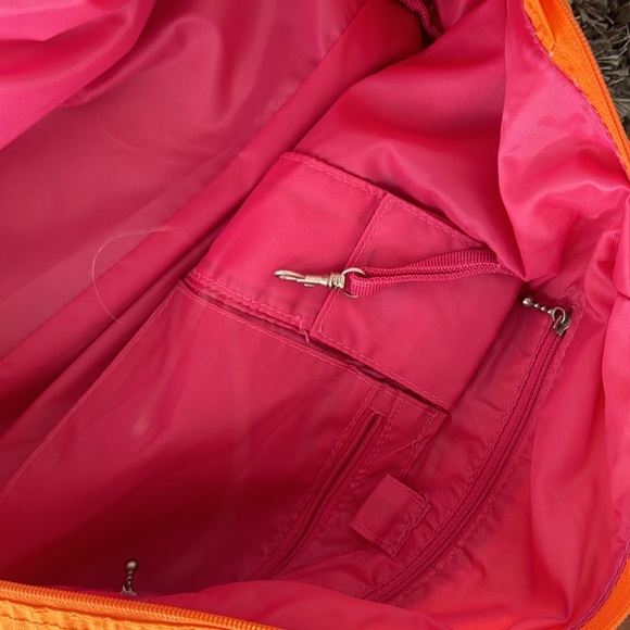 Baggallini orange carry all nylon tote large with pink lining - Picture 4 of 14